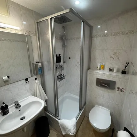 Pensjonat The Black Freital